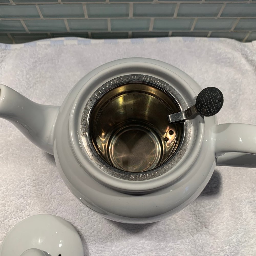 Teapot - Picture 2 of 3